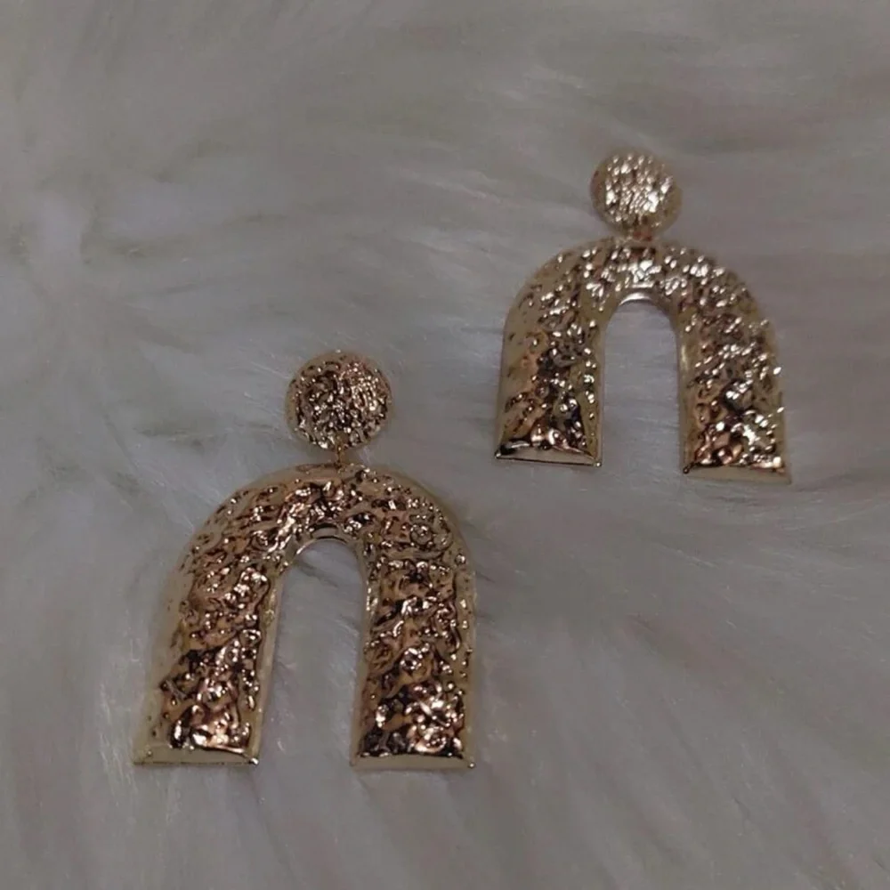 Gold Arch Geometric Drop Earrings